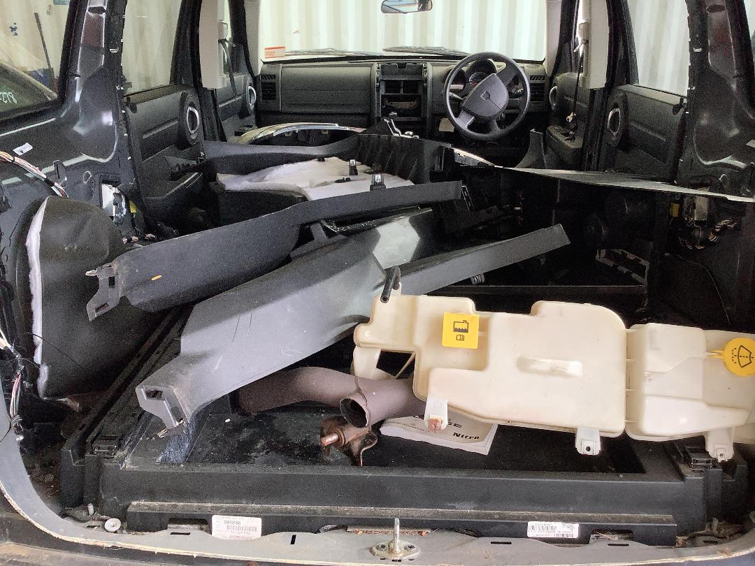 Photo '7' of Dodge Nitro SE Photo '7' of Dodge Nitro SE