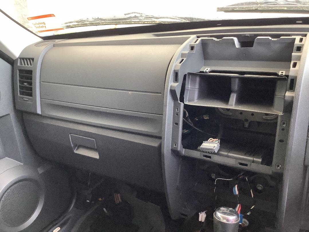 Photo '20' of Dodge Nitro SE Photo '20' of Dodge Nitro SE