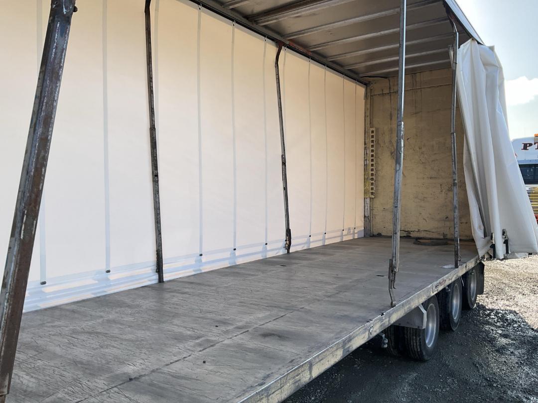 Photo '20' of Factory Built Jackson Curtainsider Full Photo '20' of Factory Built Jackson Curtainsider Full