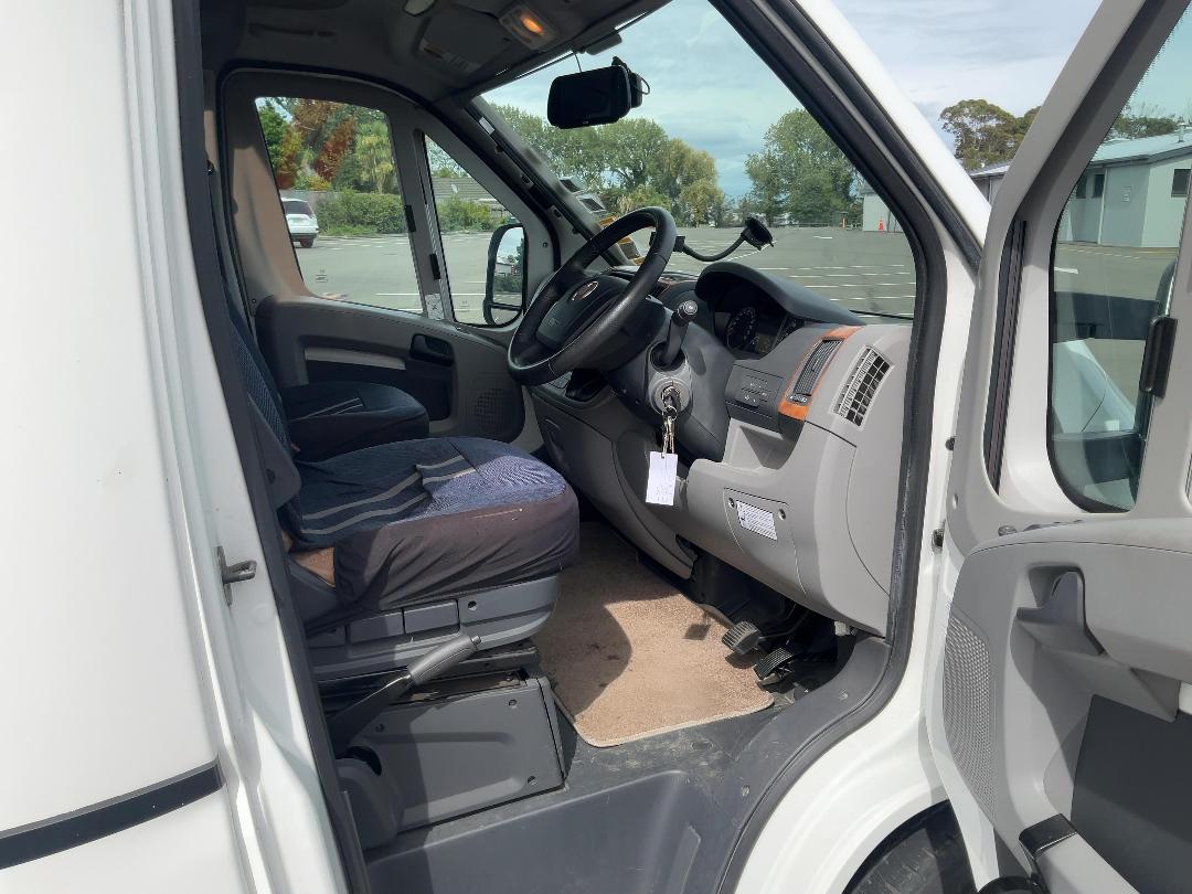 Photo '9' of Fiat Ducato Bessacarr E660 Motorhome