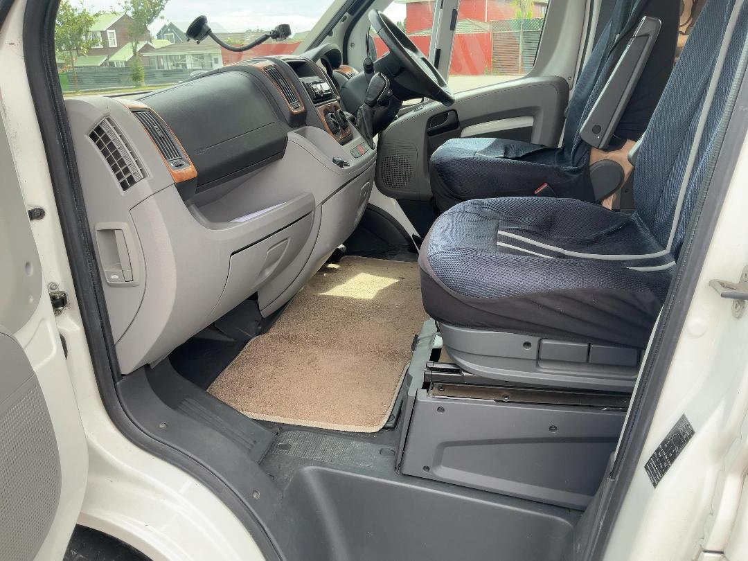 Photo '32' of Fiat Ducato Bessacarr E660 Motorhome