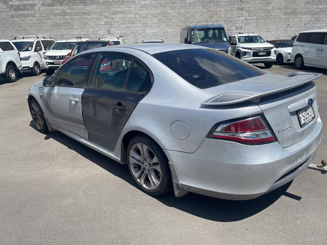 Photo '10' of Ford Falcon FG XR6 Photo '10' of Ford Falcon FG XR6