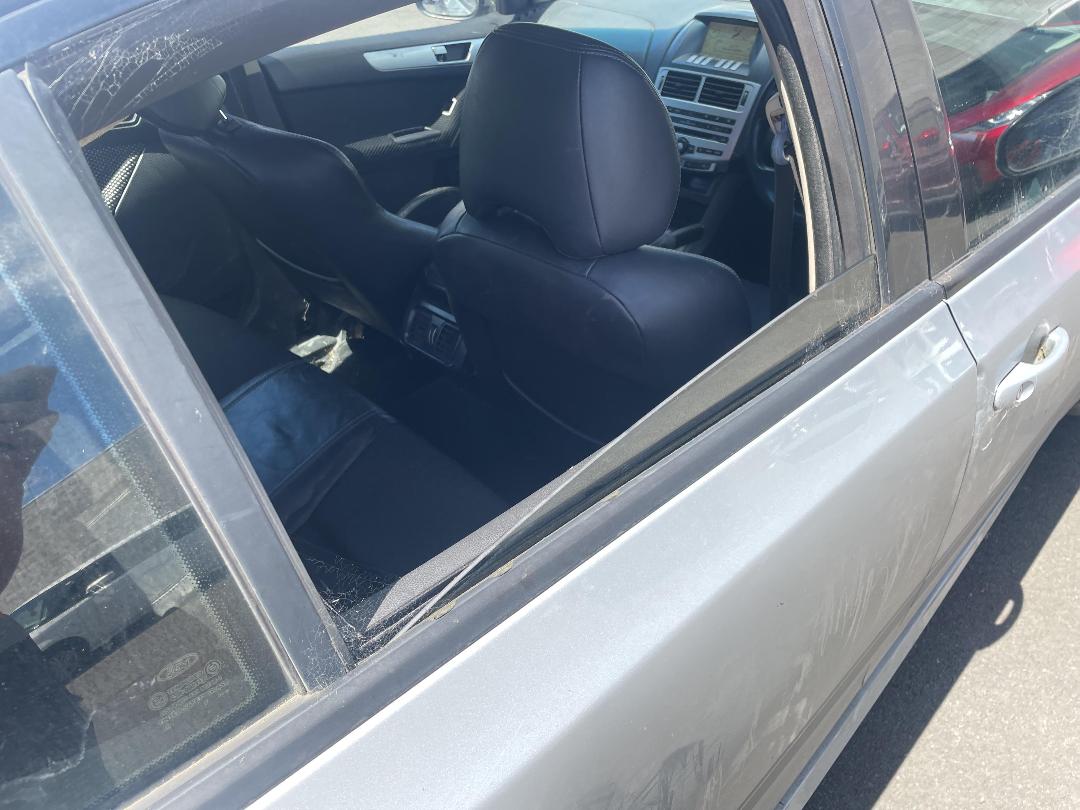 Photo '12' of Ford Falcon FG XR6 Photo '12' of Ford Falcon FG XR6