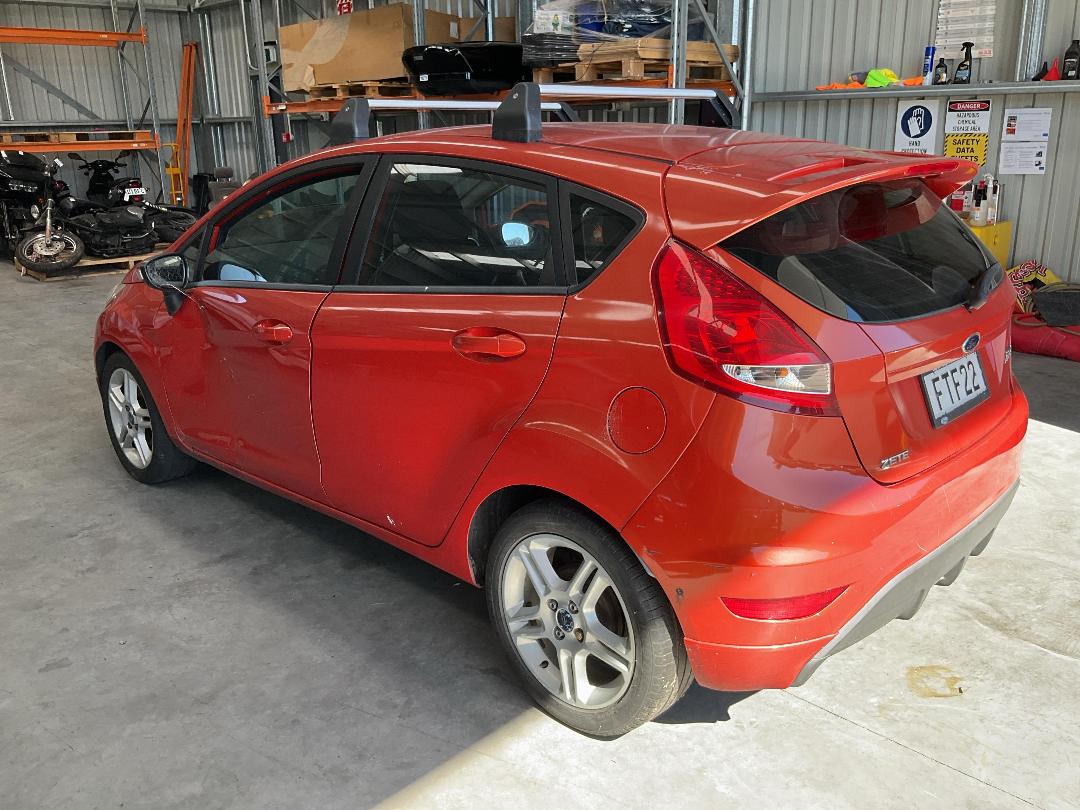 Photo '3' of Ford Fiesta Zetec Photo '3' of Ford Fiesta Zetec