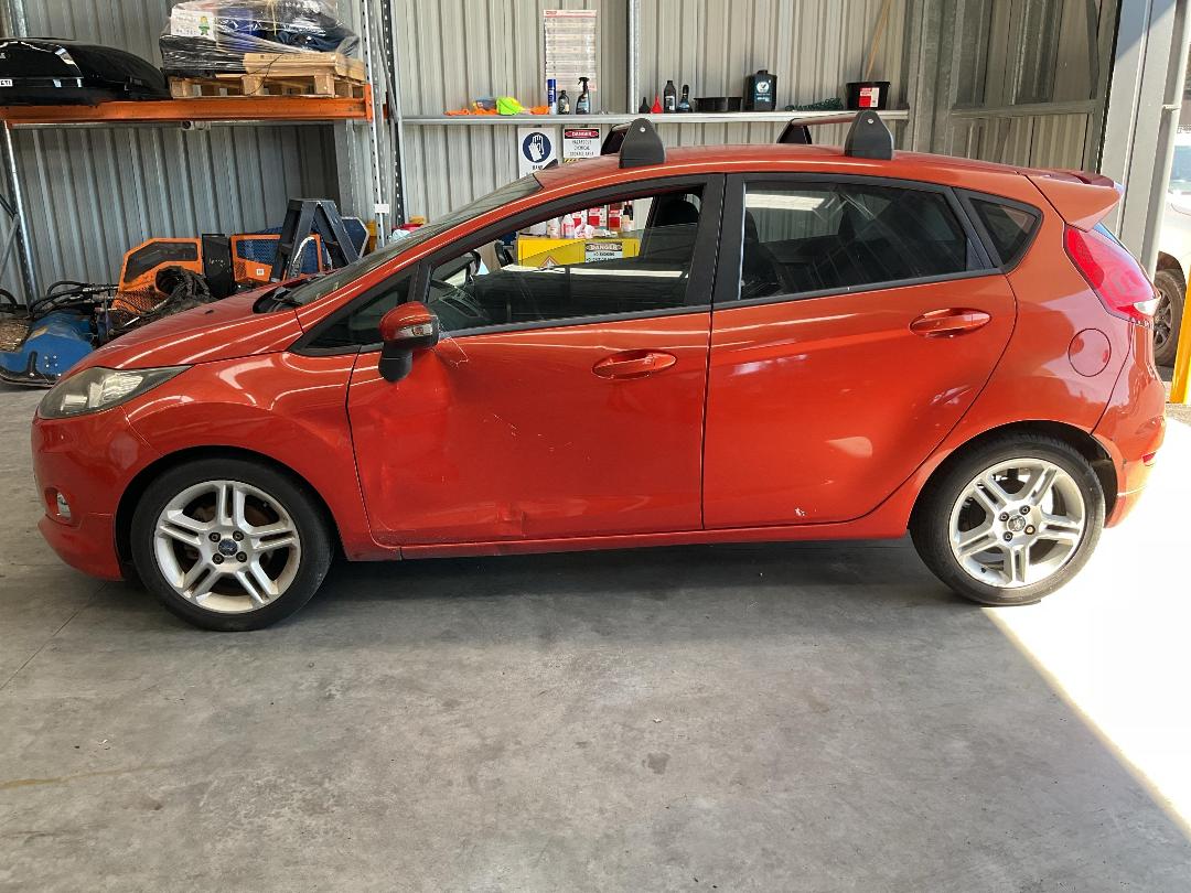 Photo '6' of Ford Fiesta Zetec Photo '6' of Ford Fiesta Zetec