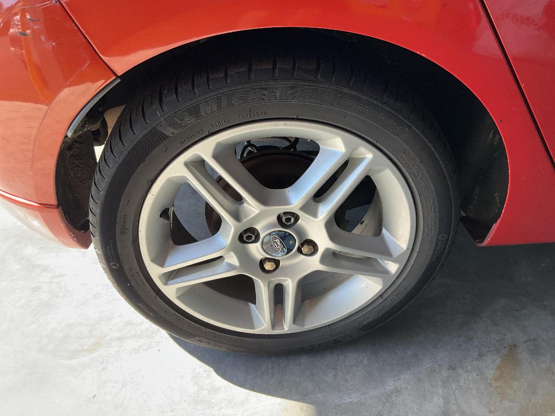 Photo '9' of Ford Fiesta Zetec Photo '9' of Ford Fiesta Zetec