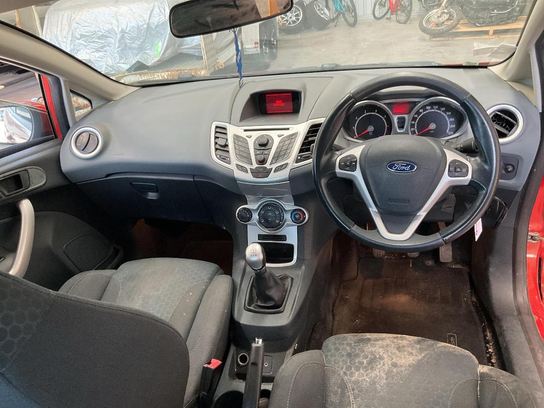 Photo '18' of Ford Fiesta Zetec Photo '18' of Ford Fiesta Zetec