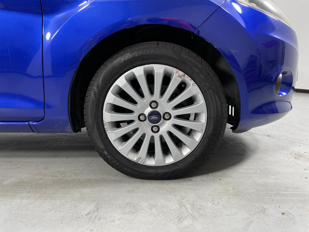 Photo '9' of Ford Fiesta Photo '9' of Ford Fiesta