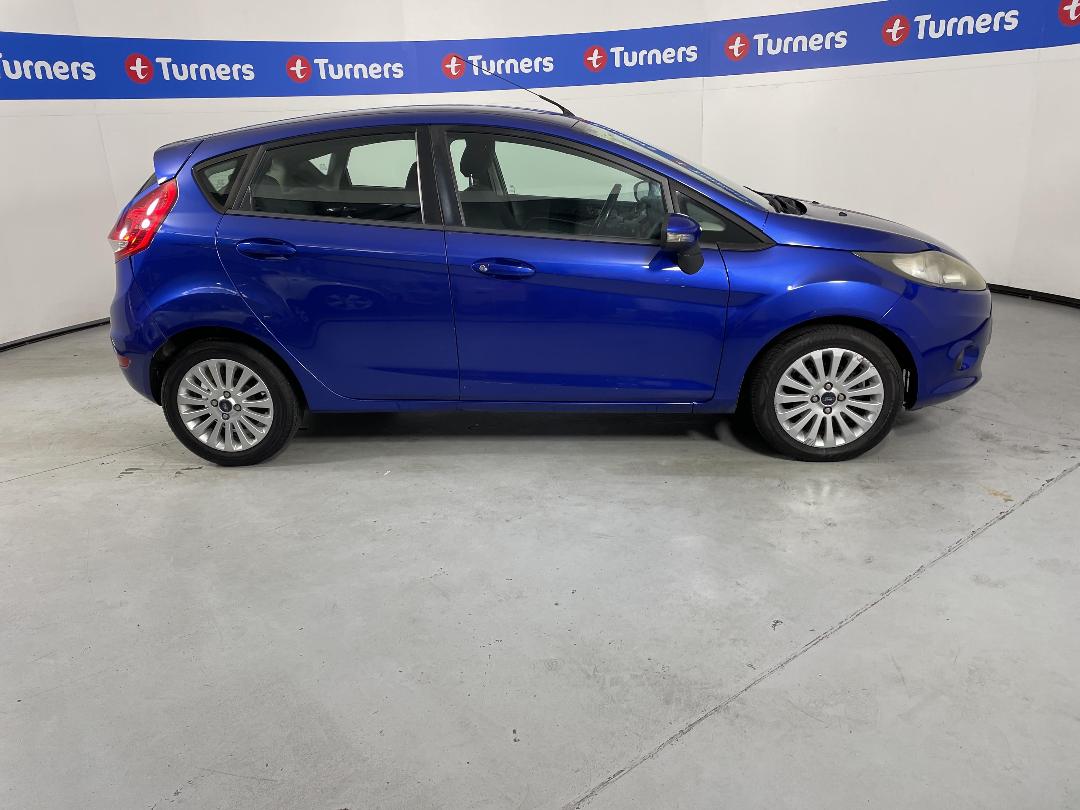 Photo '23' of Ford Fiesta Photo '23' of Ford Fiesta