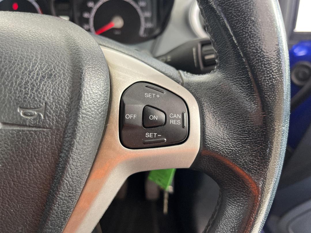 Photo '23' of Ford Fiesta