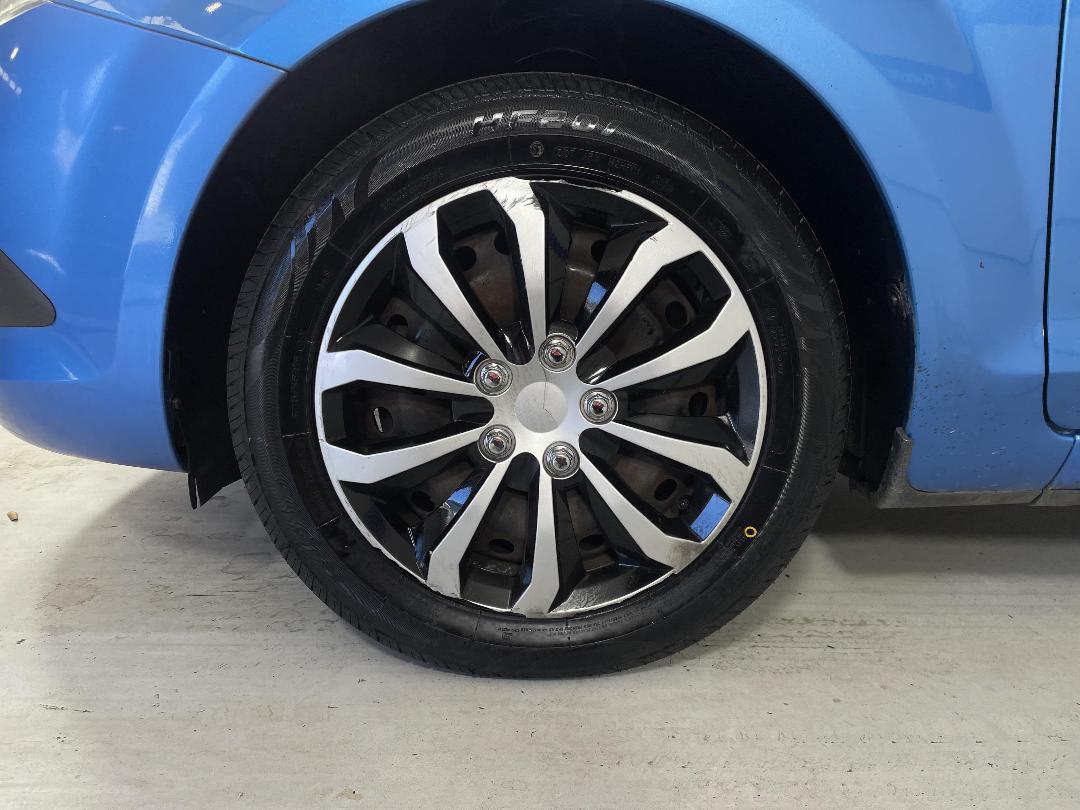 Photo '10' of Ford Focus Photo '10' of Ford Focus