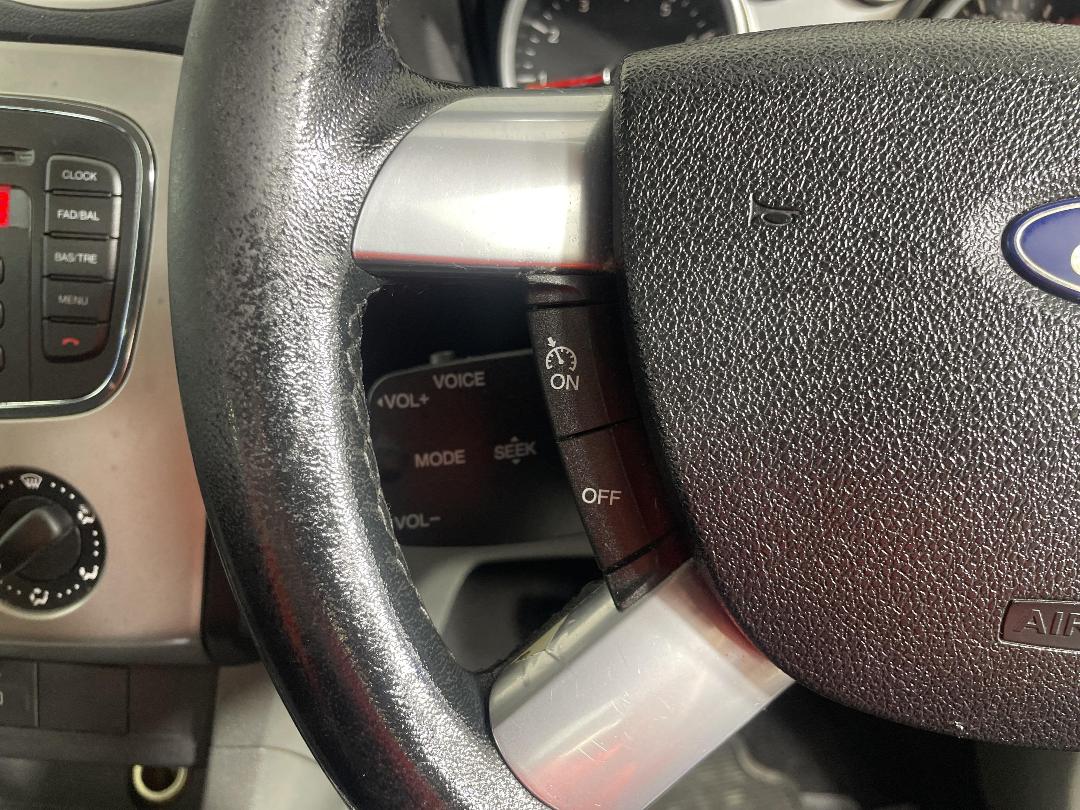 Photo '27' of Ford Focus Photo '27' of Ford Focus