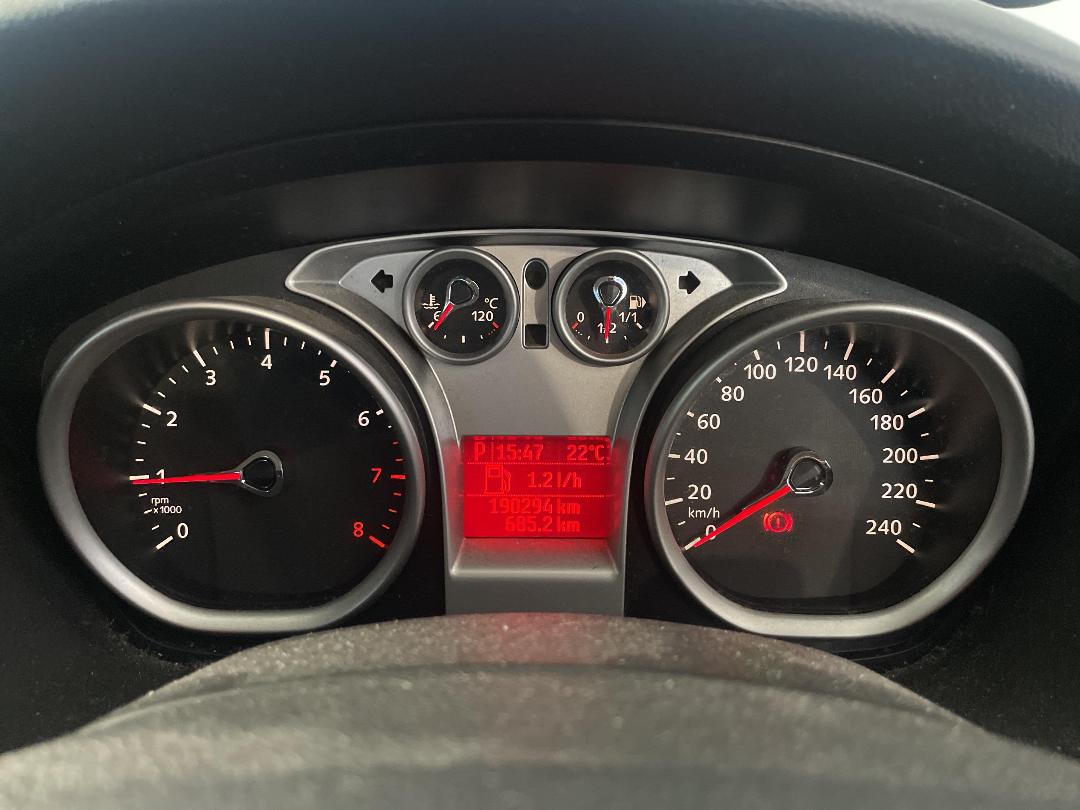 Photo '21' of Ford Focus Photo '21' of Ford Focus