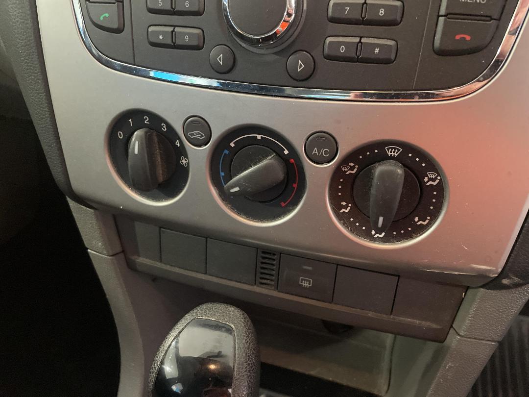 Photo '27' of Ford Focus Photo '27' of Ford Focus