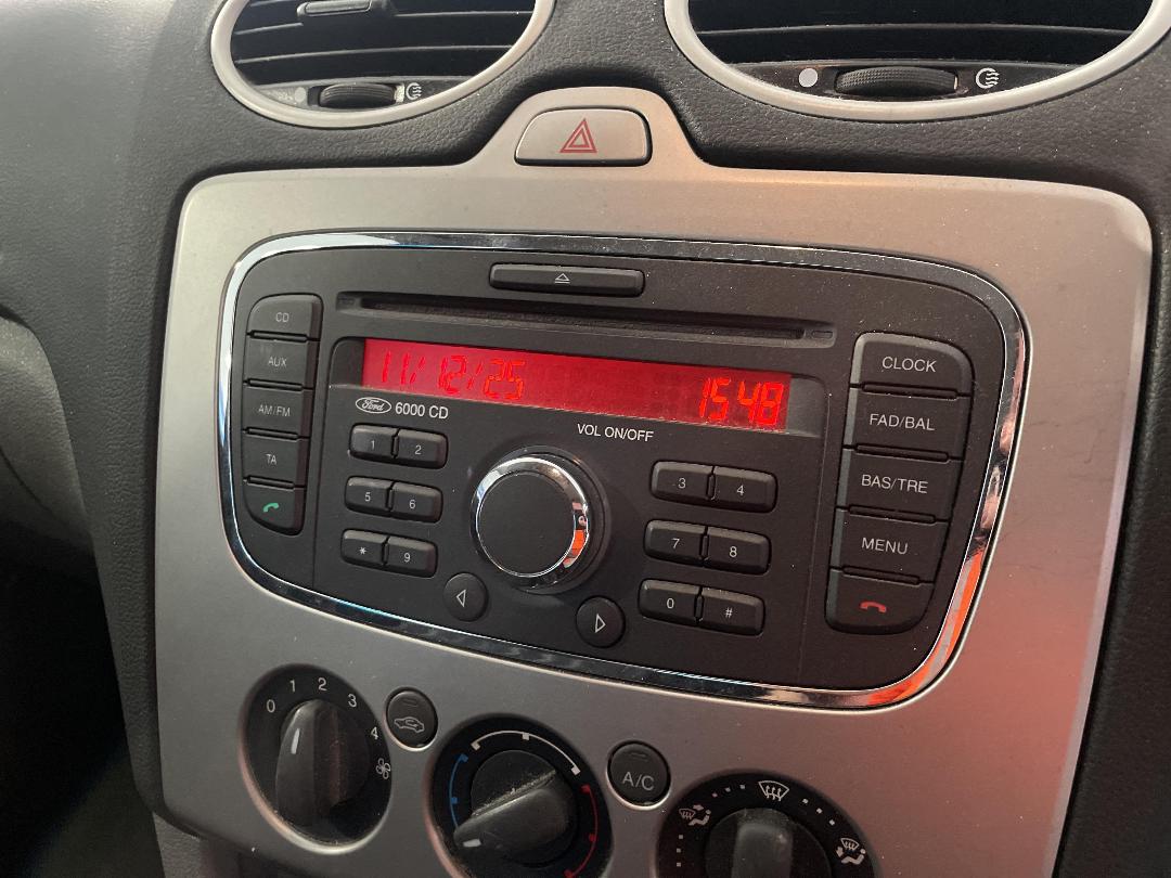 Photo '26' of Ford Focus Photo '26' of Ford Focus