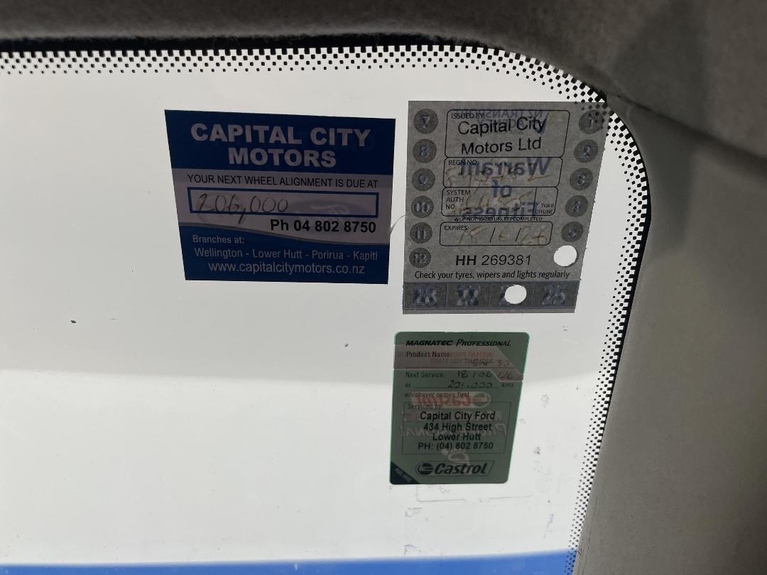 Photo '30' of Ford Focus Photo '30' of Ford Focus