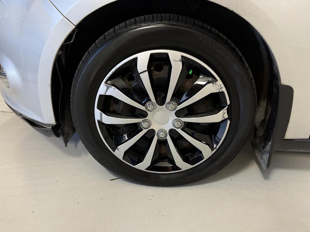 Photo '10' of Ford Focus