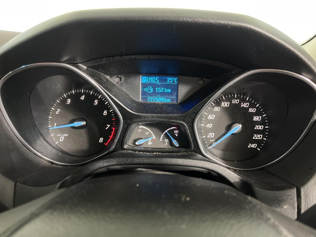 Photo '21' of Ford Focus