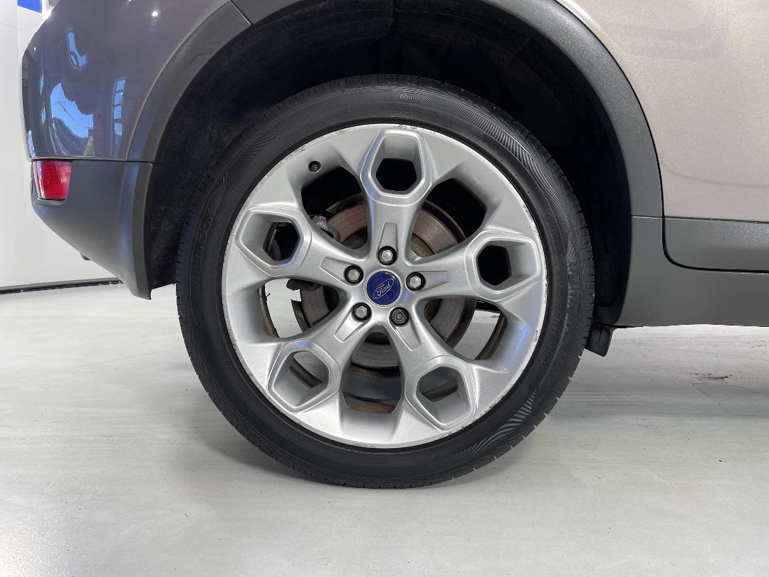 Photo '12' of Ford Kuga Photo '12' of Ford Kuga