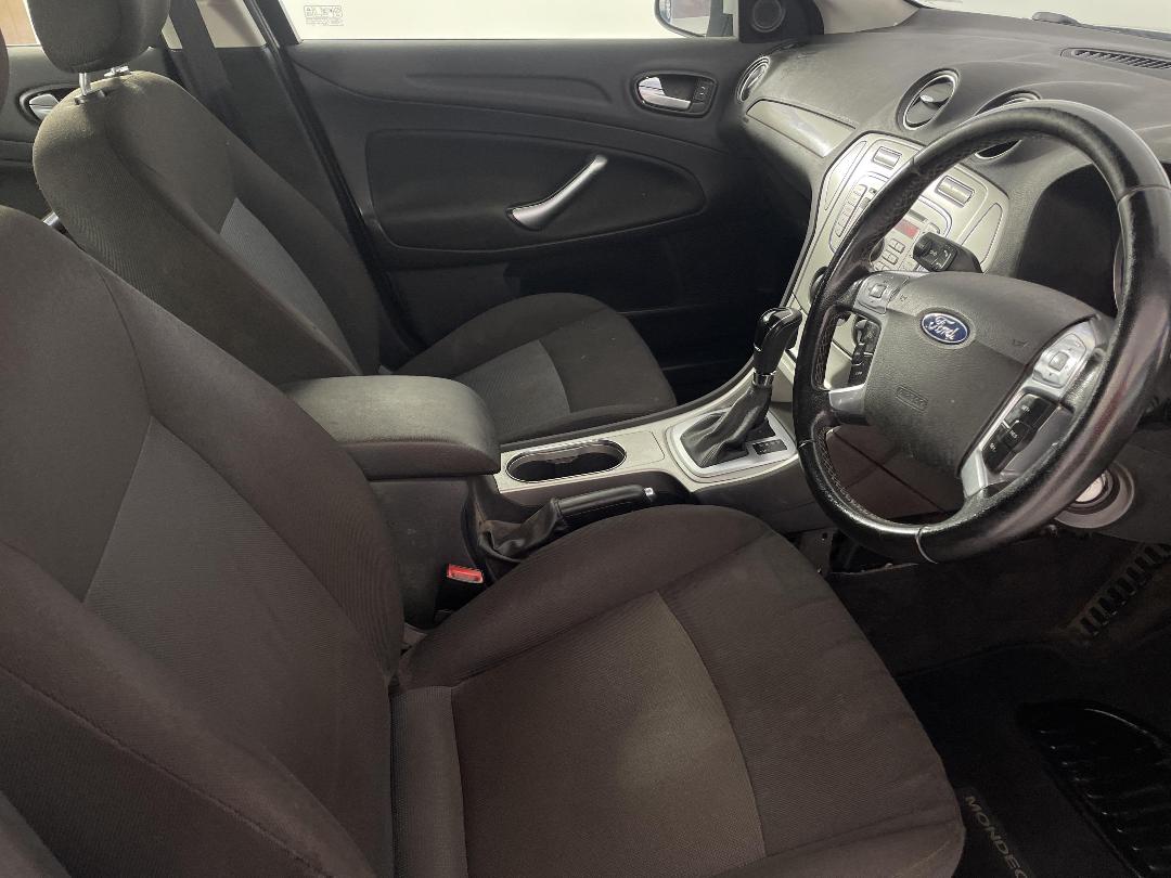 Photo '16' of Ford Mondeo