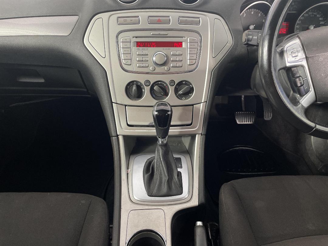 Photo '18' of Ford Mondeo