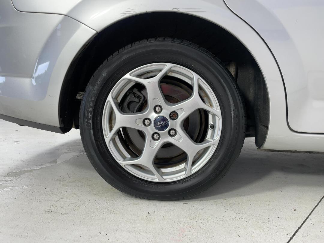 Photo '12' of Ford Mondeo