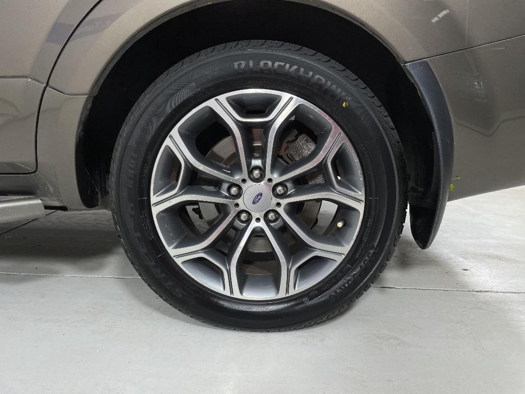 Photo '11' of Ford Territory