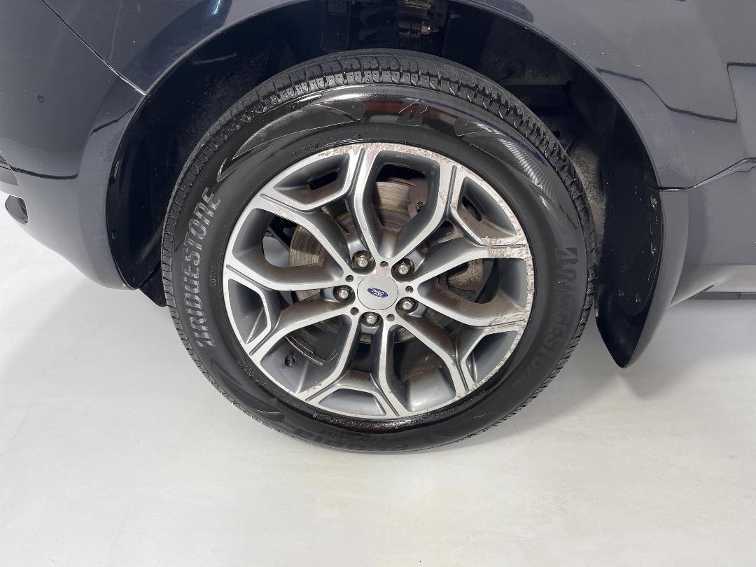 Photo '10' of Ford Territory