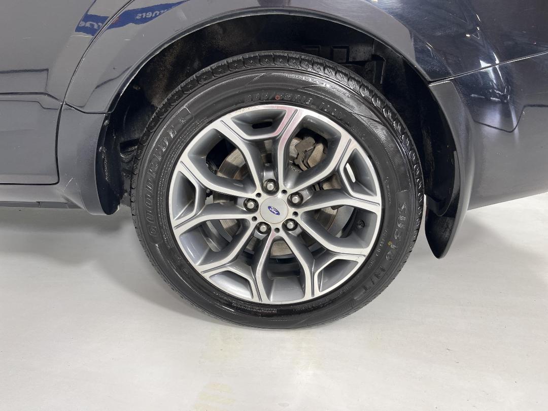 Photo '11' of Ford Territory