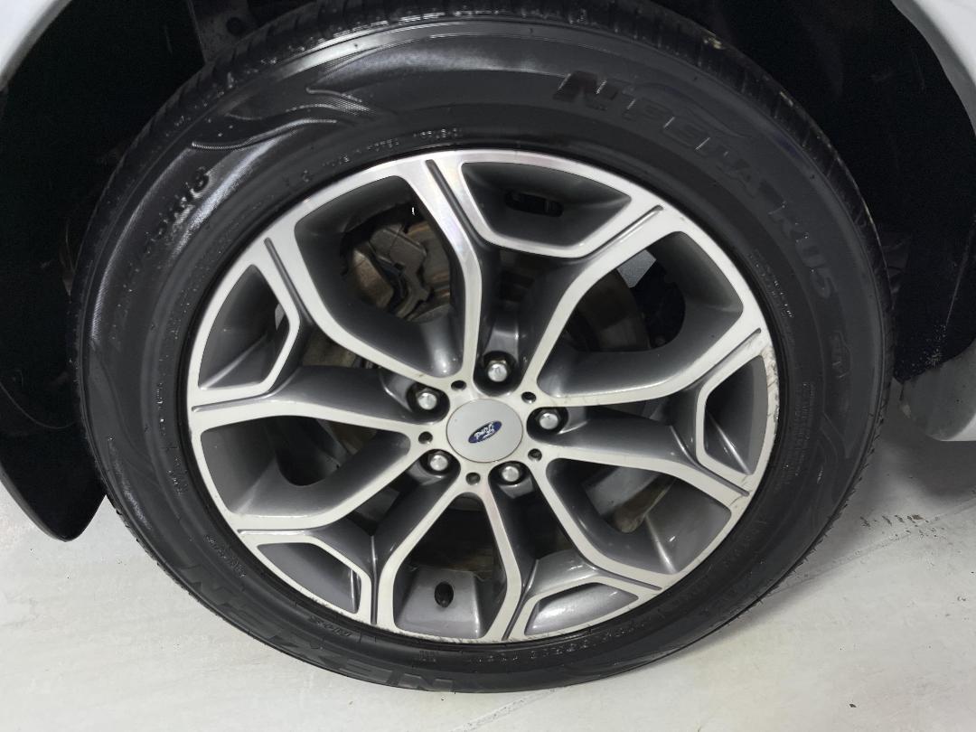 Photo '12' of Ford Territory Photo '12' of Ford Territory