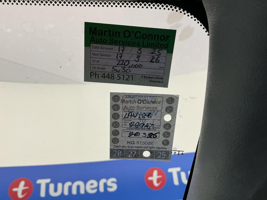 Photo '24' of Ford Transit