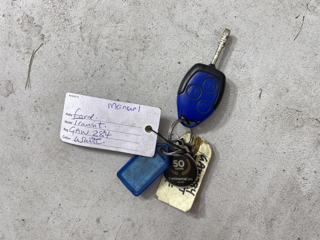 Photo '21' of Ford Transit