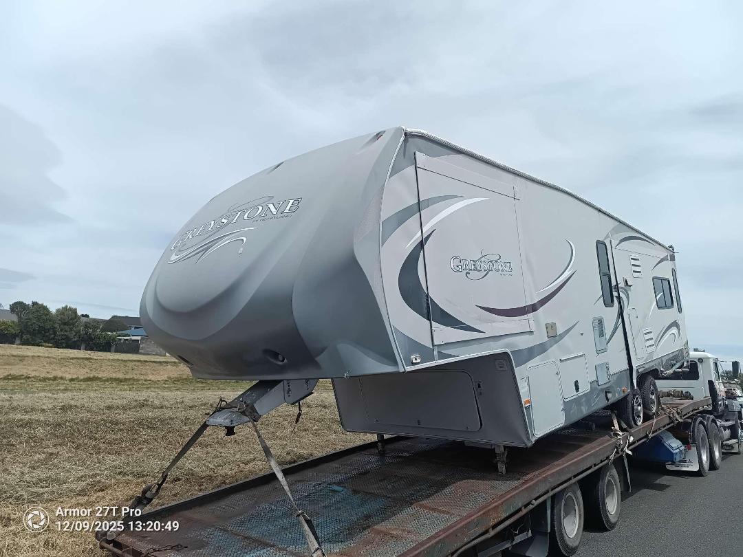 Photo '5' of Heartland Greystone Caravan - Single Photo '5' of Heartland Greystone Caravan - Single