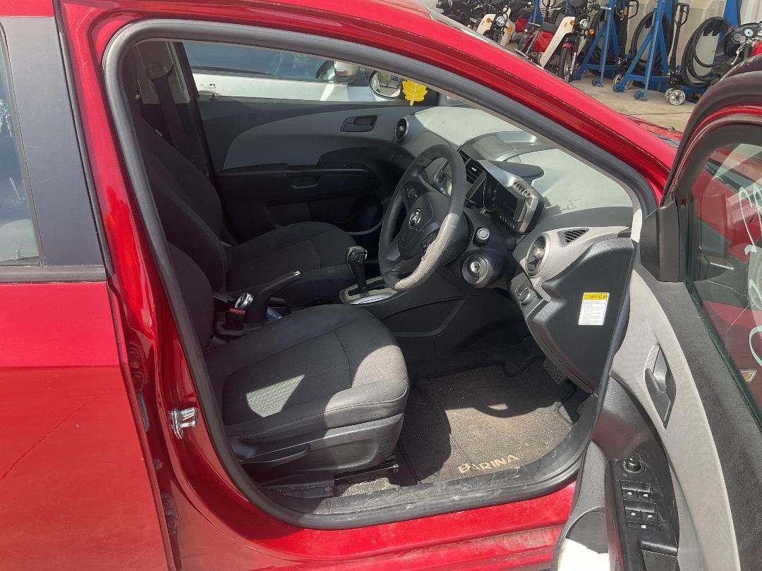 Photo '9' of Holden Barina Photo '9' of Holden Barina