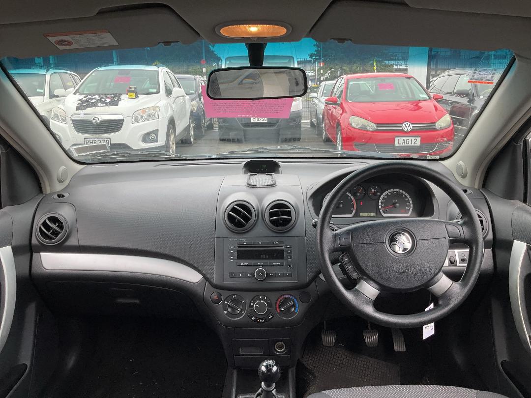 Photo '10' of Holden Barina