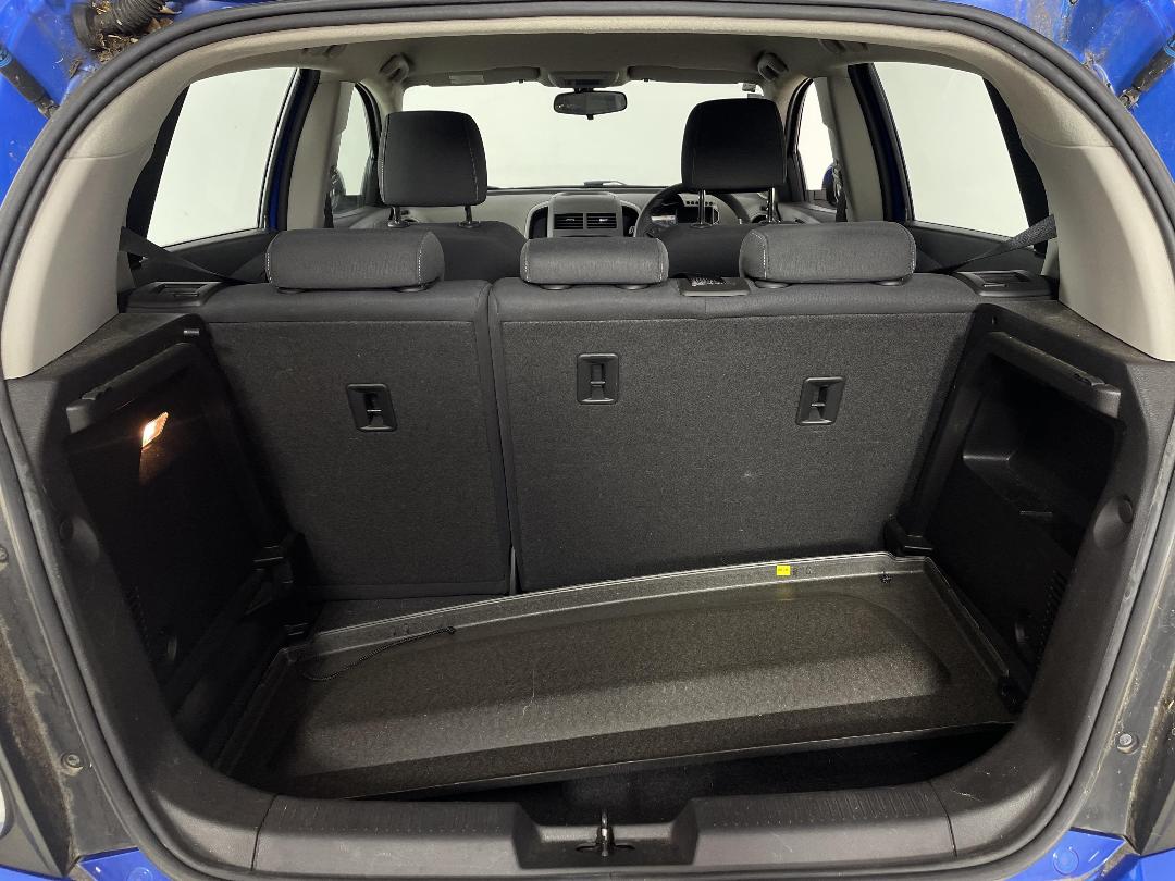 Photo '14' of Holden Barina