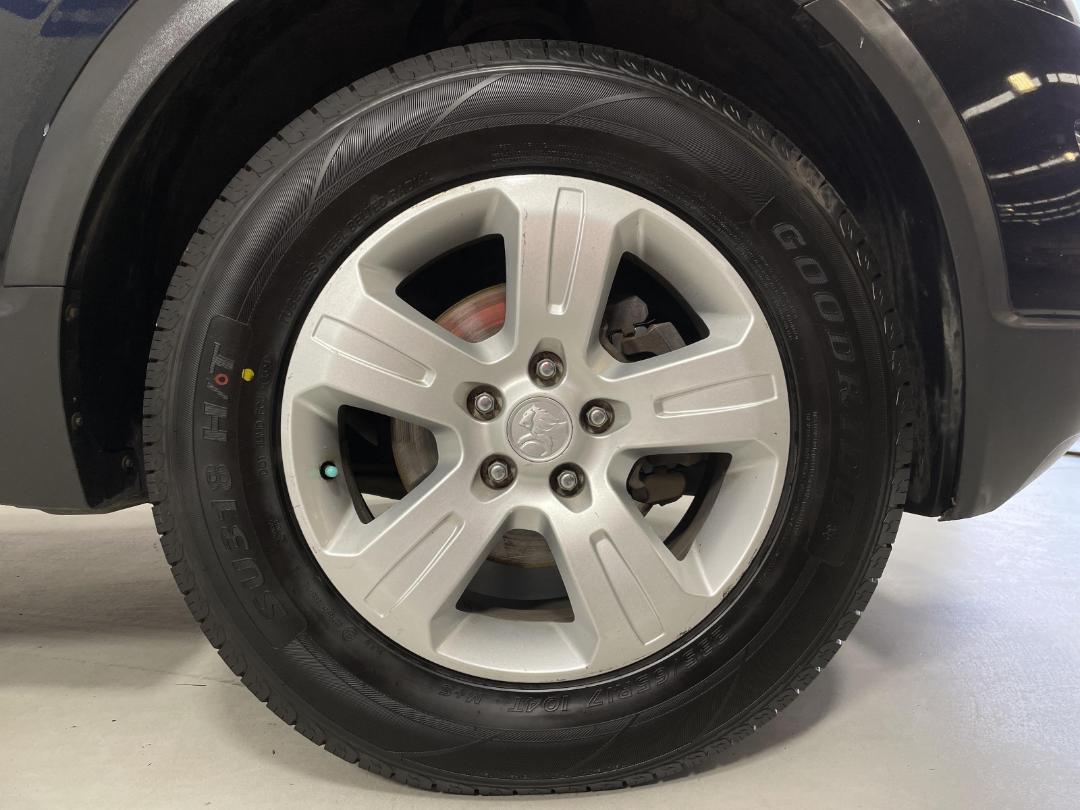 Photo '4' of Holden Captiva 5 Photo '4' of Holden Captiva 5