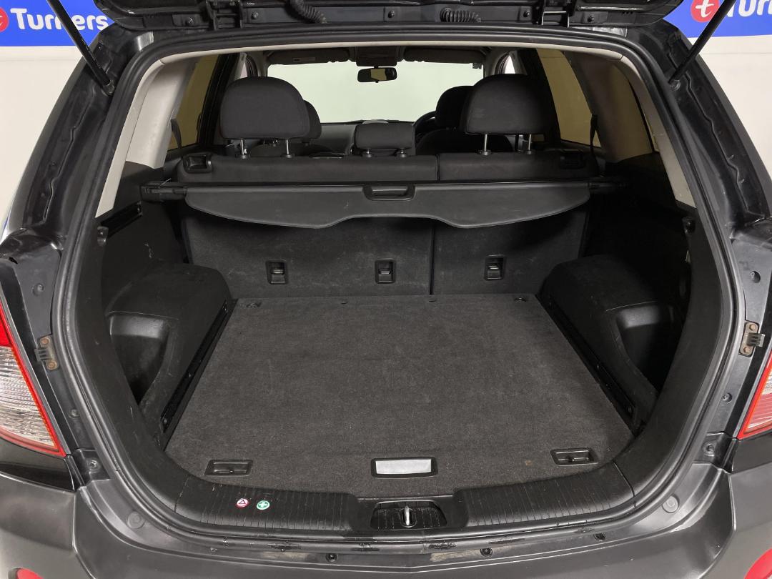 Photo '9' of Holden Captiva 5 Photo '9' of Holden Captiva 5