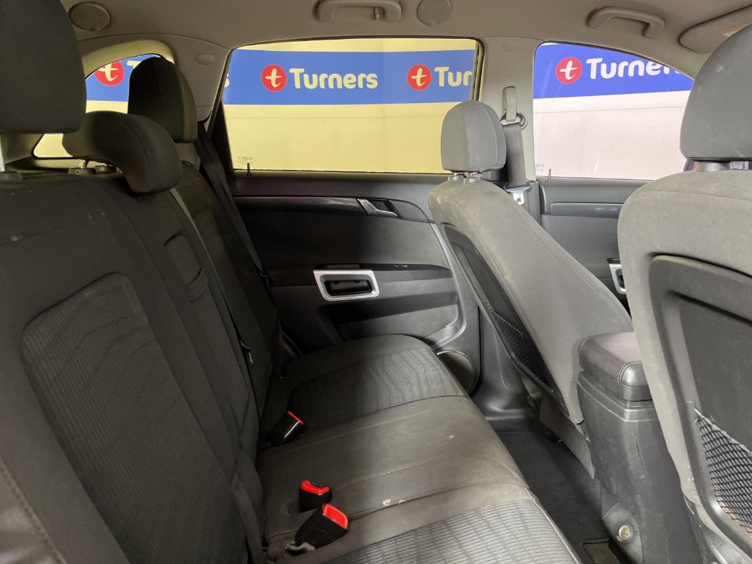 Photo '15' of Holden Captiva 5 Photo '15' of Holden Captiva 5