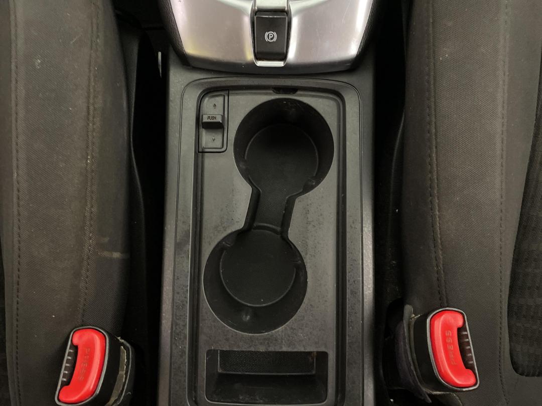 Photo '18' of Holden Captiva 5 Photo '18' of Holden Captiva 5