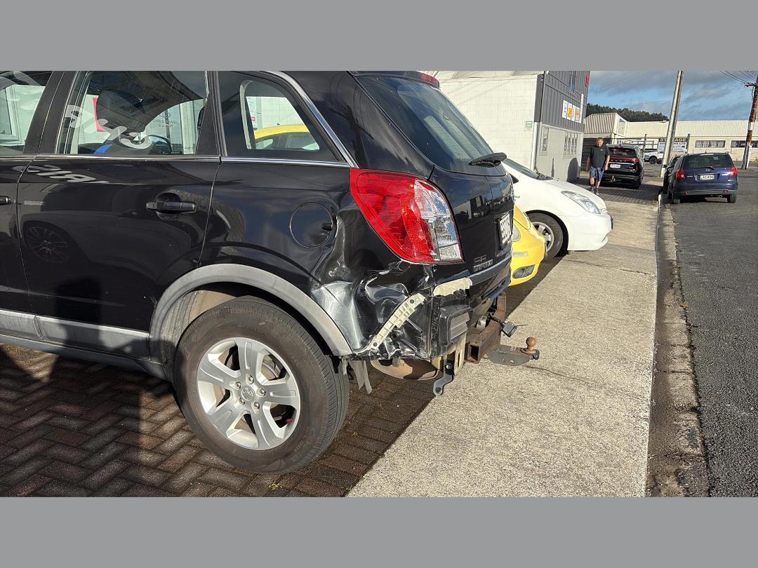 Photo '11' of Holden Captiva 5 Photo '11' of Holden Captiva 5