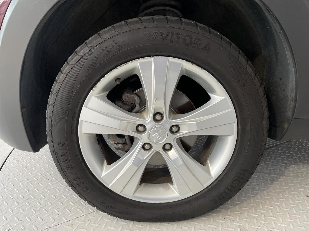 Photo '10' of Holden Captiva 7 Photo '10' of Holden Captiva 7