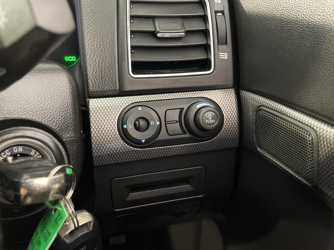 Photo '27' of Holden Captiva 7 Photo '27' of Holden Captiva 7