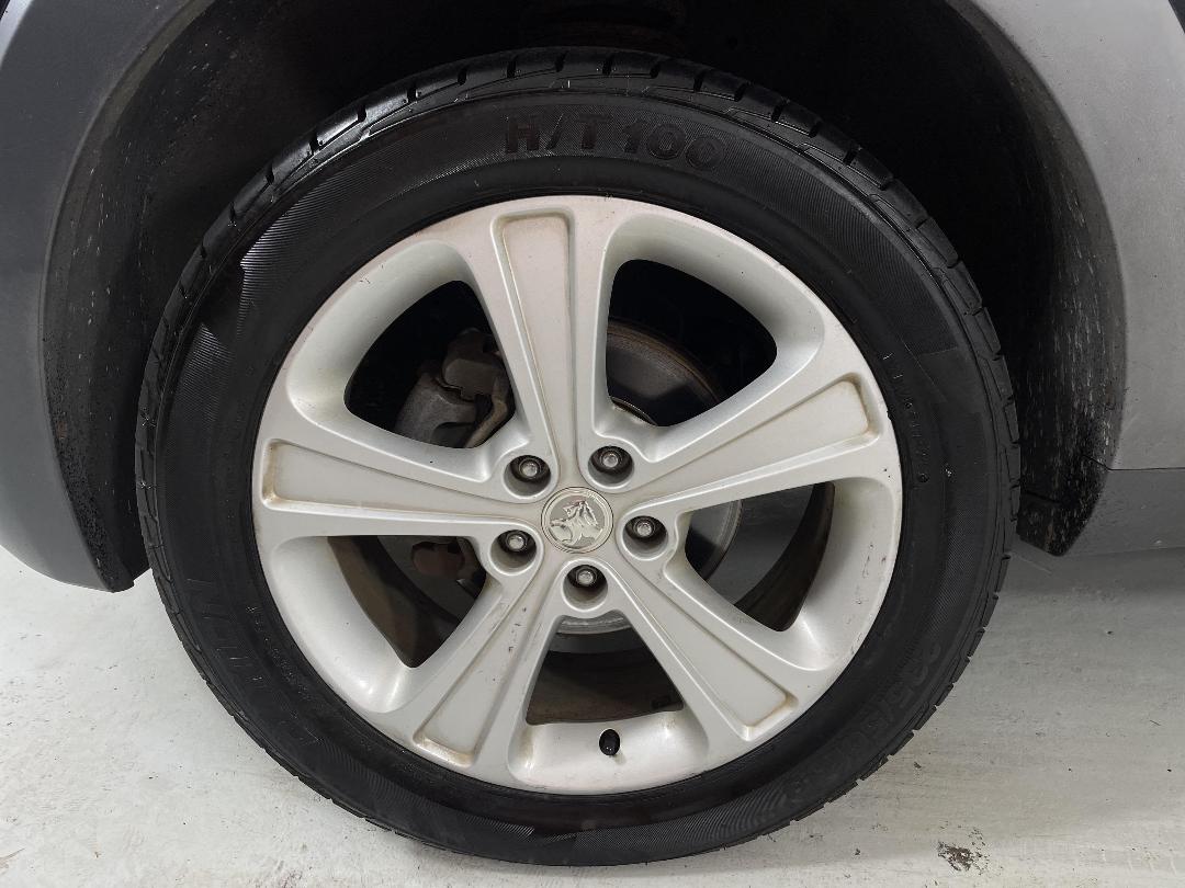 Photo '10' of Holden Captiva 7 Photo '10' of Holden Captiva 7