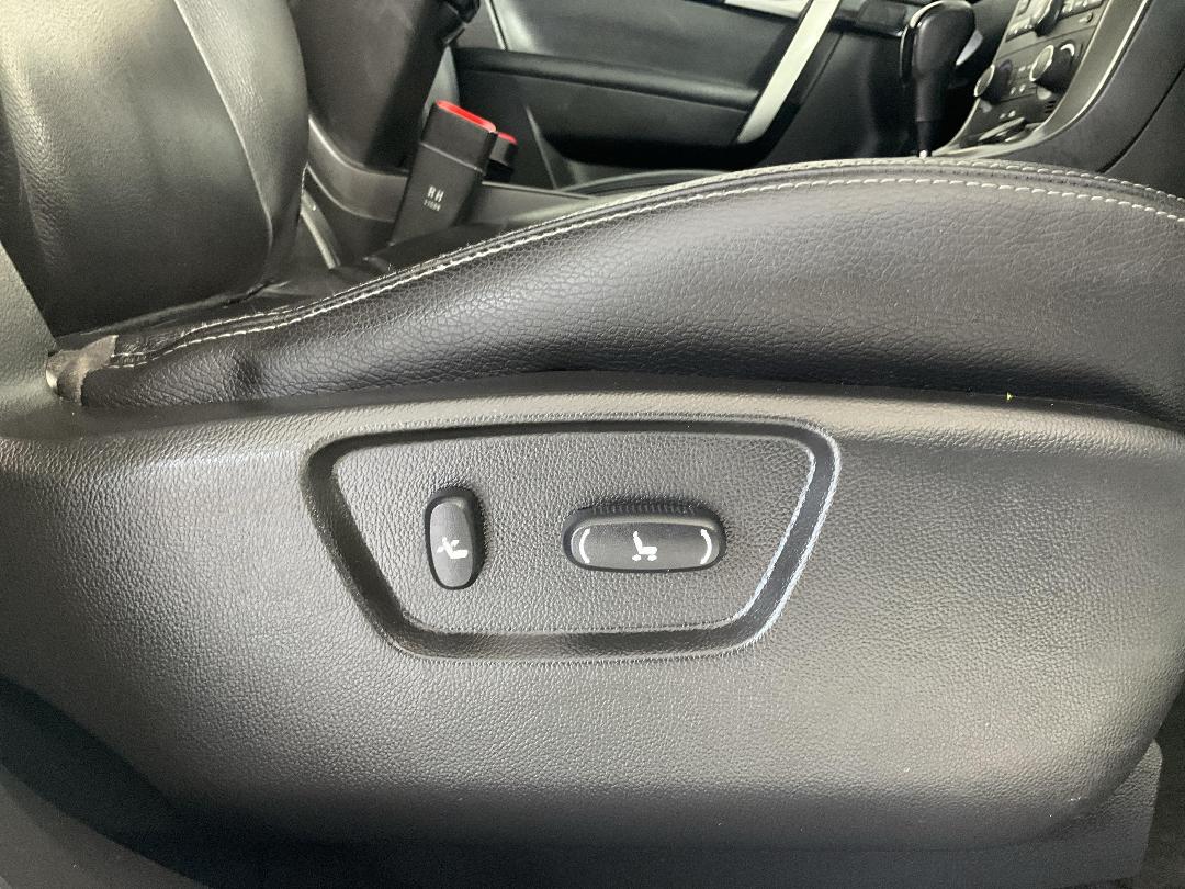 Photo '28' of Holden Captiva 7