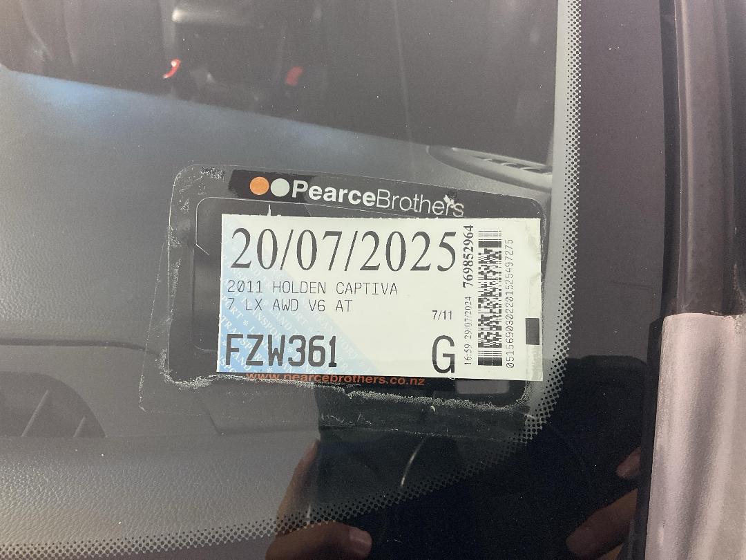 Photo '23' of Holden Captiva 7 LX V6