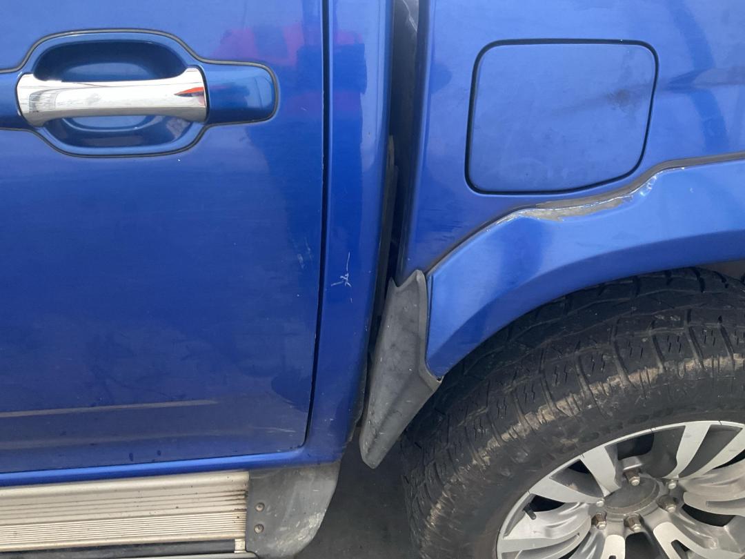 Photo '10' of Holden Colorado Crewcab P/U Ltmt Photo '10' of Holden Colorado Crewcab P/U Ltmt