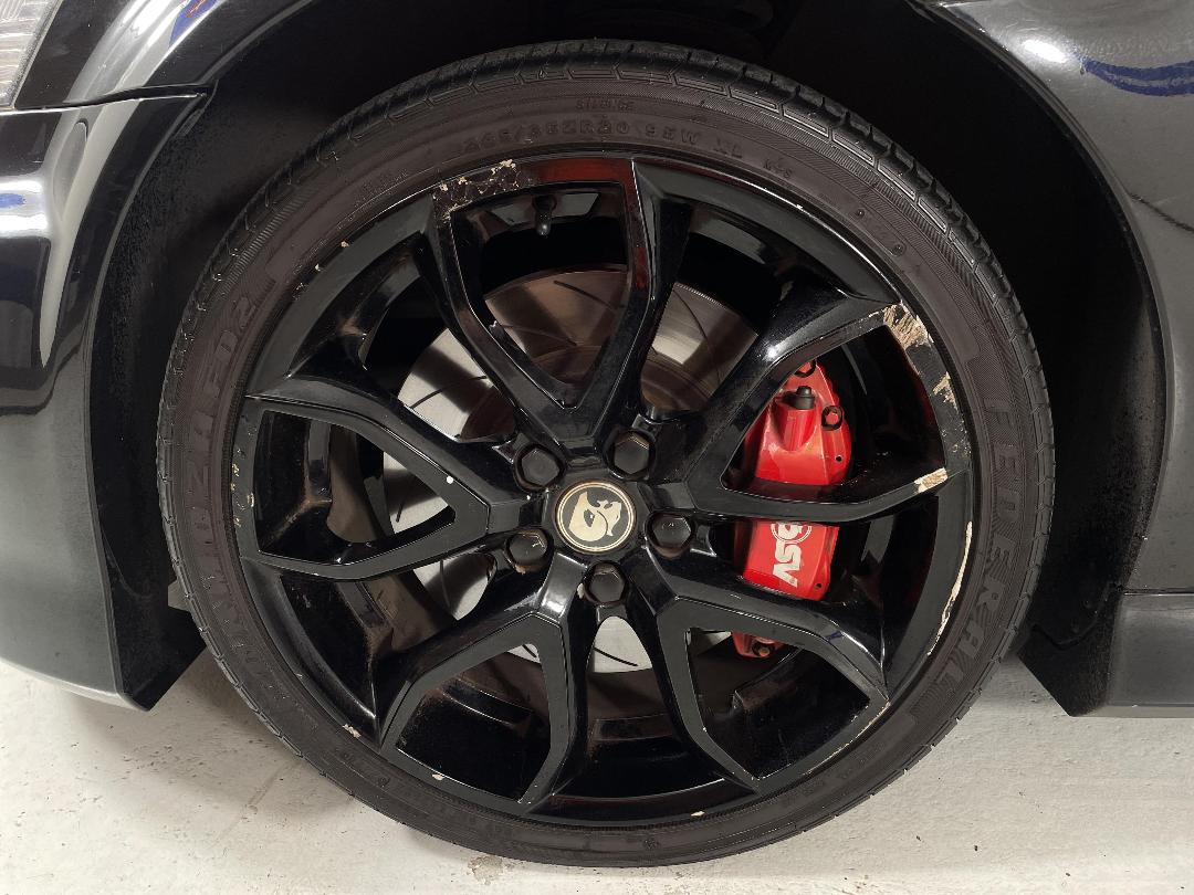 Photo '10' of Holden Commodore Photo '10' of Holden Commodore