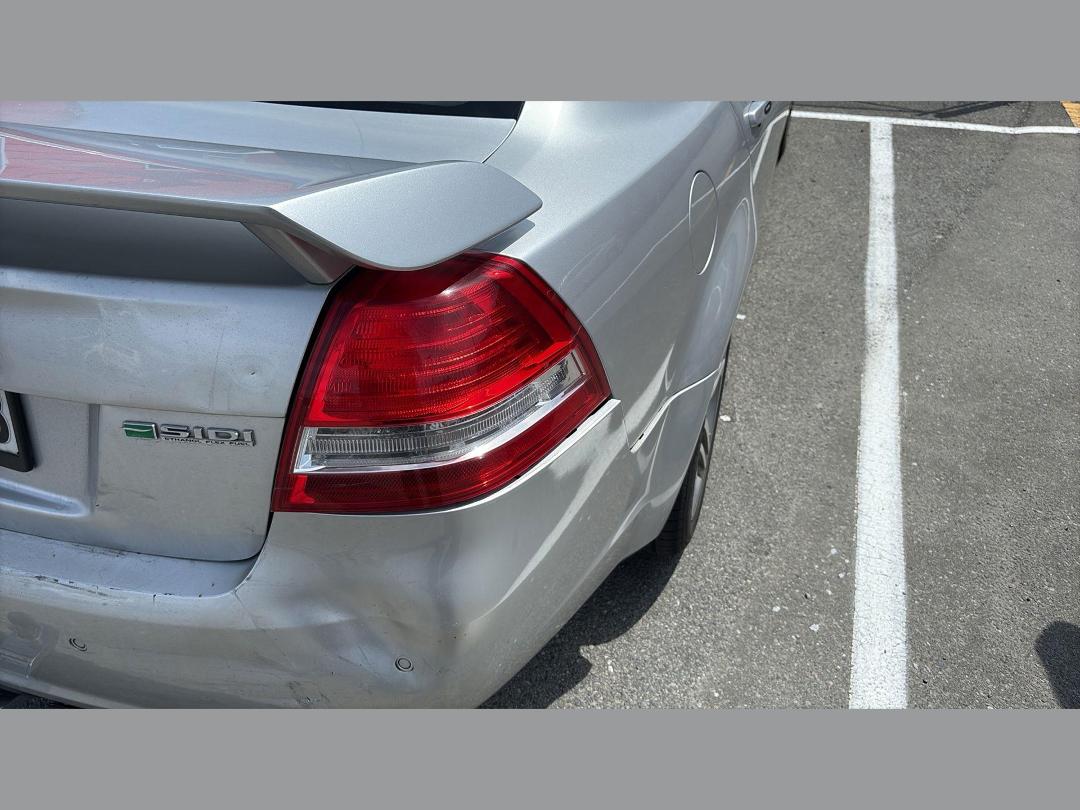 Photo '5' of Holden Commodore Berlina