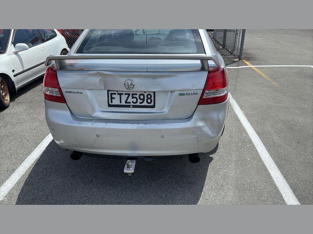 Photo '6' of Holden Commodore Berlina